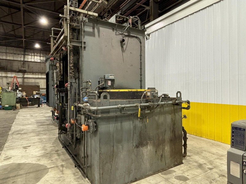 1950 DEGREE SURFACE COMBUSTION ALLCASE 3-30-48-30 GAS FIRED FURNACE: STOCK #20710