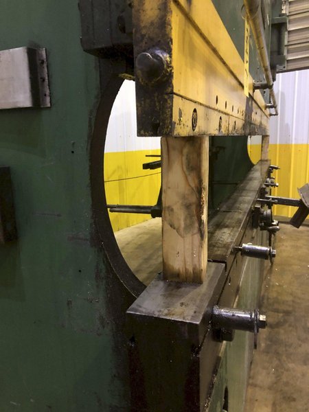 230 TON X 14' CINCINNATI MODEL #230CBX12 HYDRAULIC PRESS BRAKE: STOCK 16875