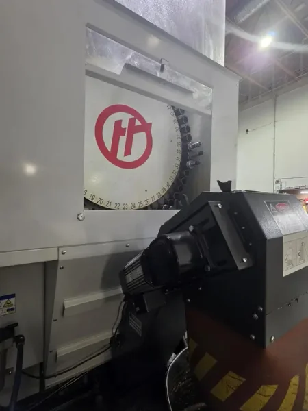 2022 Haas UMC-500SS 5-Axis Universal Machining Center