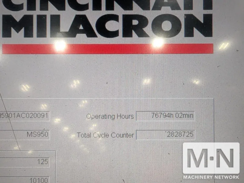950 TON 232 OZ CINCINNATI MILACRON MODEL MM950 INJECTION MOLDING MACHINE MFG 2013