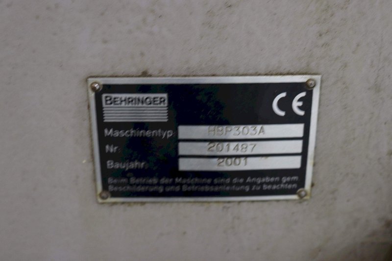 11.8' X 11.8' BEHRINGER 2 POST HORIZONTAL BAND SAW: STOCK #69883