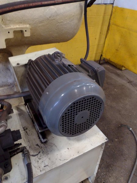 300 TON X 10' NILES HORIZONTAL HYDRAULIC WHEEL PRESS: STOCK #18539