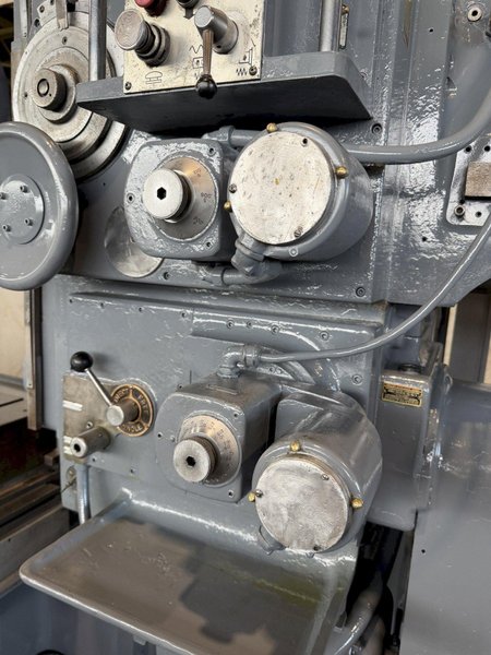 4" DEVLIEG 4H-60 SPIRAMATIC HORIZONTAL BORING MILL. STOCK # 0220326
