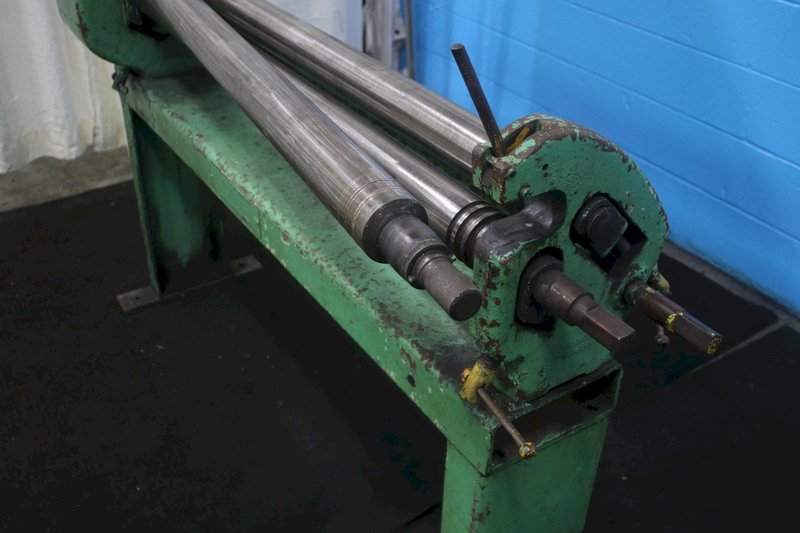 4' X 16 GA NIAGARA INITIAL PINCH TYPE BENDING ROLL: STOCK #75157