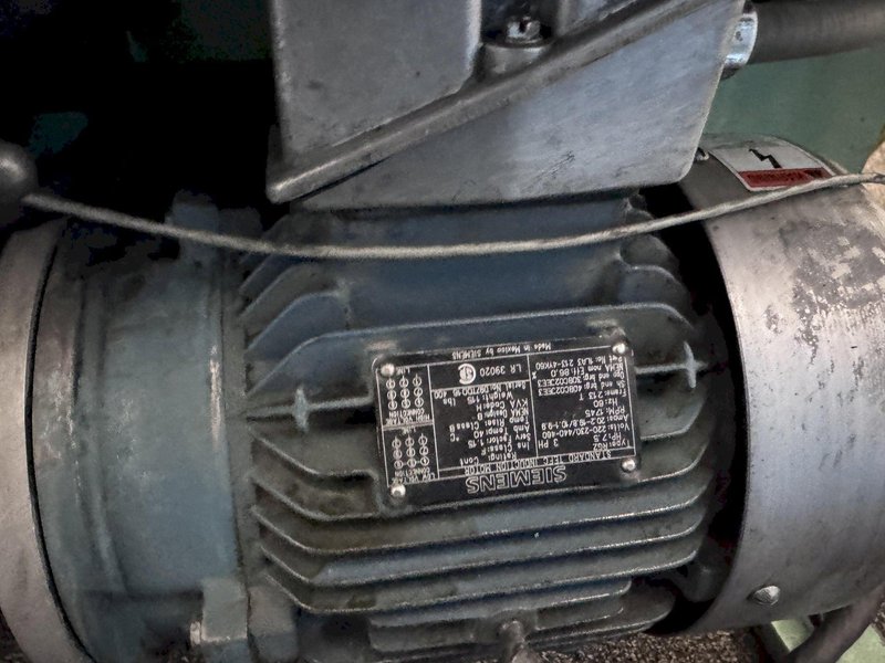 6' X 1/4" MONTGOMERY HYDRAULIC PLATE BENDING ROLLS WITH SHEET SUPPORTER: STOCK #80715