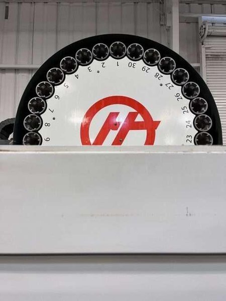 Haas VF-5/50 CNC Vertical Machining Center – 50 Taper Mill