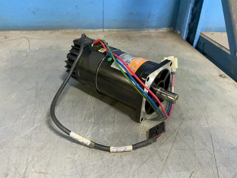 SUPER V 5.2 AMPS DC SERVO MOTOR   -  V730-012EL8