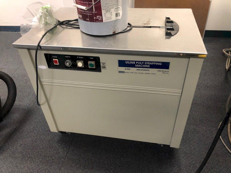 Uline H-959 Semi Automatic Poly Strapping Machine STOCK# 2353