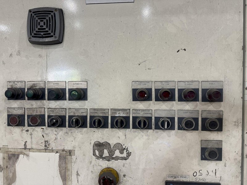 HERTWICH ENGINEERING MODEL #HE-300-30/A SWARF PUCK BRIQUETTER PRESS MACHINE: STOCK #23345