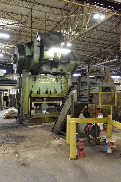 800 TON VERSON MODEL #C2-800-96-54T SSDC PRESS, 8&quot; STROKE: STOCK #14221