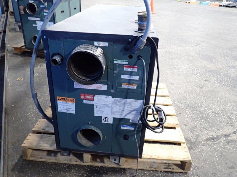 RAYPAK 210° F HOT WATER BOILER  -  WH7-0850A