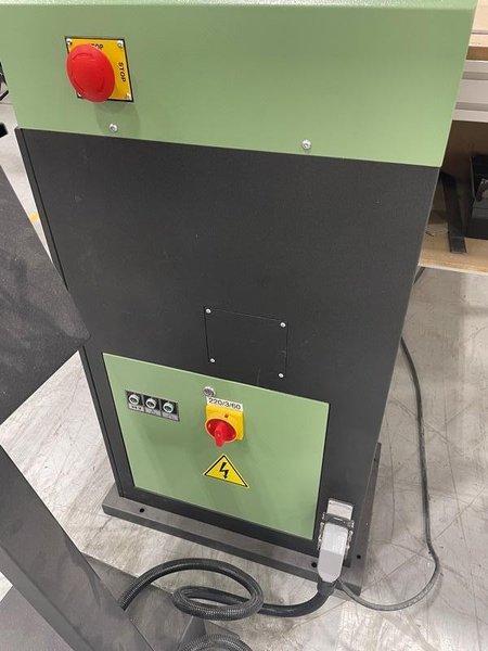 EAGLE MODEL CPS-20-REV VARIABLE SPEED UNIVERSAL VERTICAL/HORIZONTAL ANGLE BENDING MACHINE