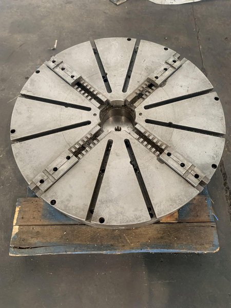44&quot; 4-JAW SELF CENTERING LATHE CHUCK. STOCK # 0998624.