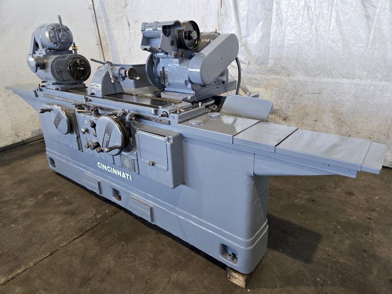 12" X 36" CINCINNATI CYLINDRICAL GRINDER. STOCK # 0772626