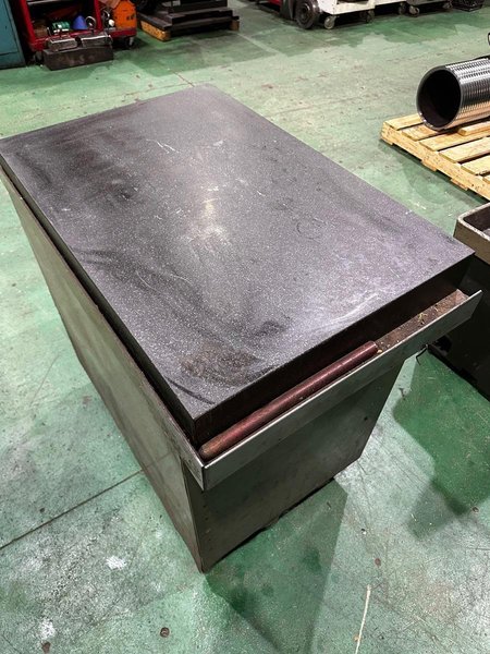 Black Granite Surface Plate 24&quot; x 36&quot; x 4&quot; Thick on 4 Wheel Cabinet