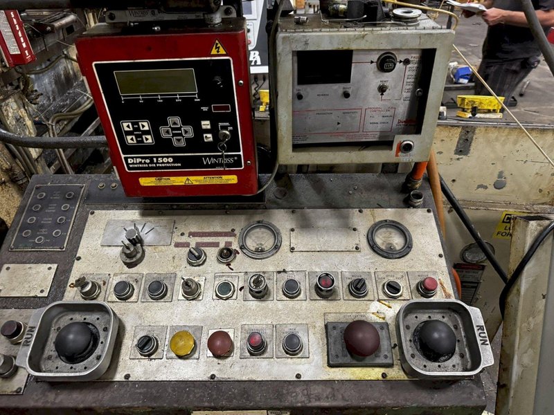 100 TON MINSTER P2-100-42 PIECE MAKER STRAIGHT SIDE HIGH SPEED PRESS. STOCK # 0883325