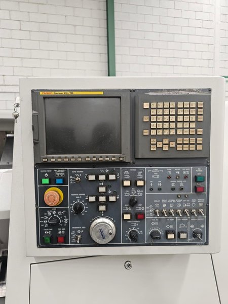 Used 2006 Doosan Puma 300MC CNC Lathe For Sale