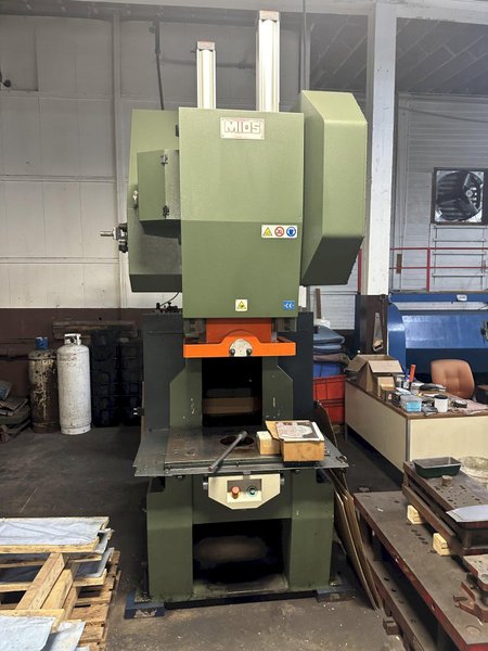 100 TON MIOS T105-TR GAP FRAME PRESS. STOCK # 0681924