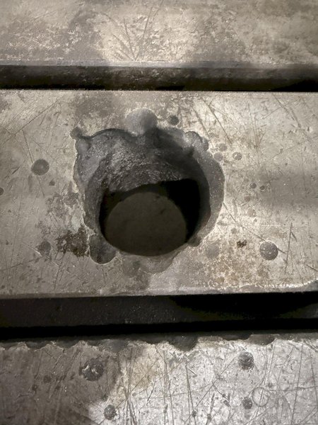 36" X 24" X 20" CARLTON T SLOTTED BOX DRILL TABLE: YOBRO #24263