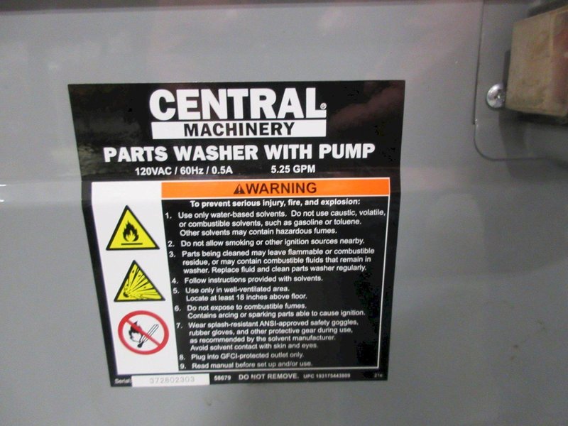 Central Machinery 20 Gallon Parts Washer with Pump and  Metal Stand- Auction Item
