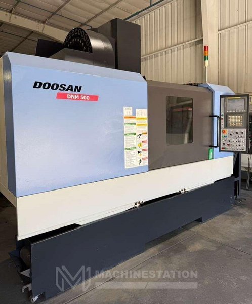 Doosan DNM-500 CNC Vertical Machining Center – TSC Mill