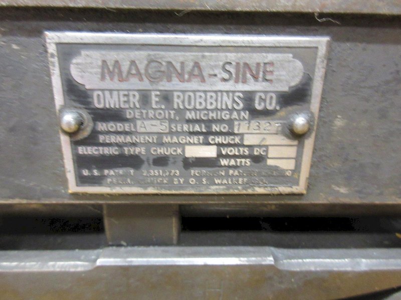Magna-Sine Compound Angle 6" x 6" Manual Magnetic Grinding Fixture, with Assorted Magnetic V-Blocks and Standard Blocks- Auction Item