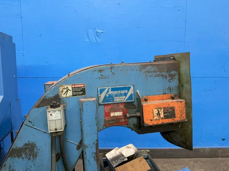 CNC LATHE   -  QT28N