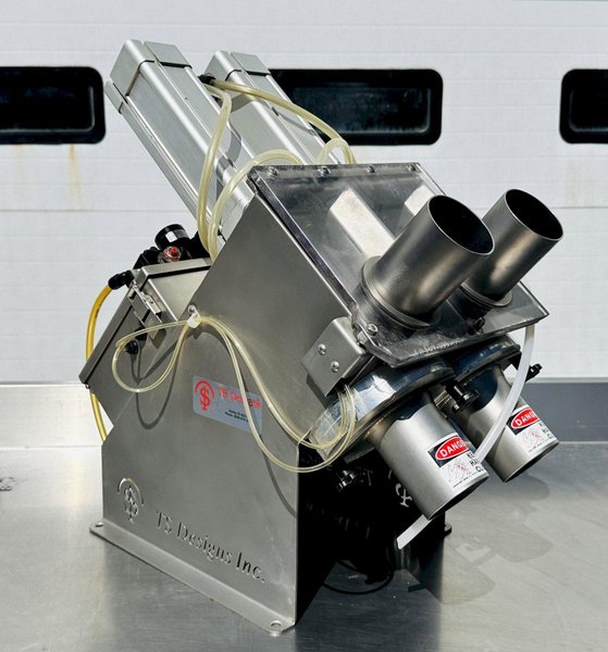 TS Designs Inc.  |  Pneumatic Dual Air Wedger For Various Vegetables
