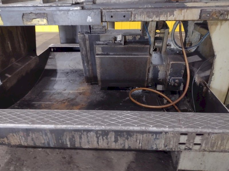 18" X 22" HEM MODEL #V100-LM2 VERTICAL BAND SAW: STOCK #19152