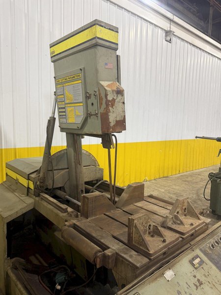 18" X 20" HYD-MECH MODEL V18 SERIES II VERTICAL BAND SAW: STOCK #24965