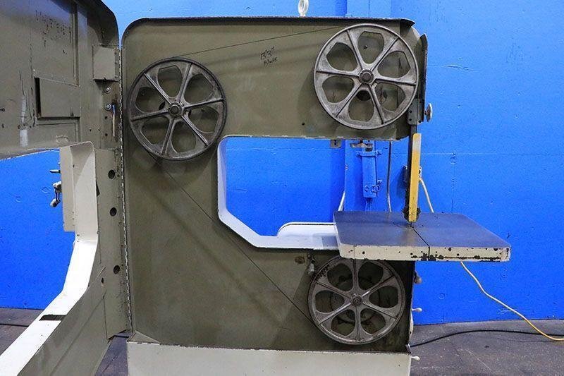 30″ DOALL 3012-U VERTICAL BAND SAW USED