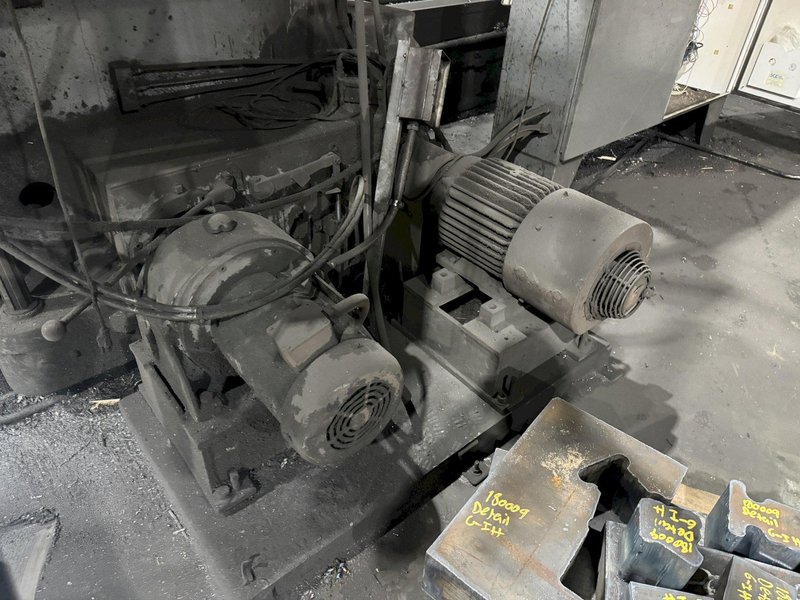 44&quot; x 144&quot; GRAY DOUBLE SIDED PLANER MILL. STOCK #0134825