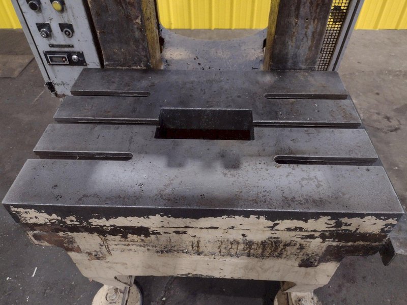 60 TON BLISS MODEL #C60 OBI STAMPING PRESS, 6&quot; STROKE: STOCK #19177