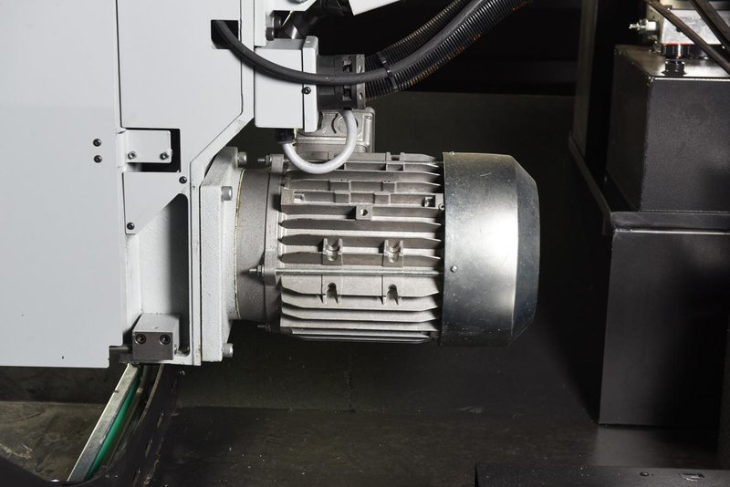 NEW - 25"H x 20"W HYD-MECH V-20 VERTICAL TILT FRAME BAND SAW