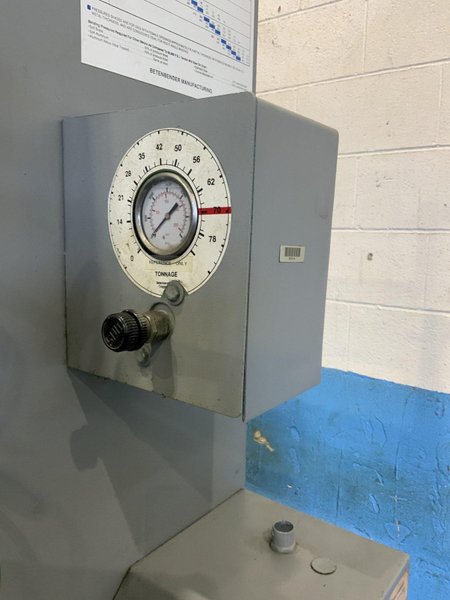 70 TON X 6' BETENBENDER HYDRAULIC PRESS BRAKE: STOCK #81248
