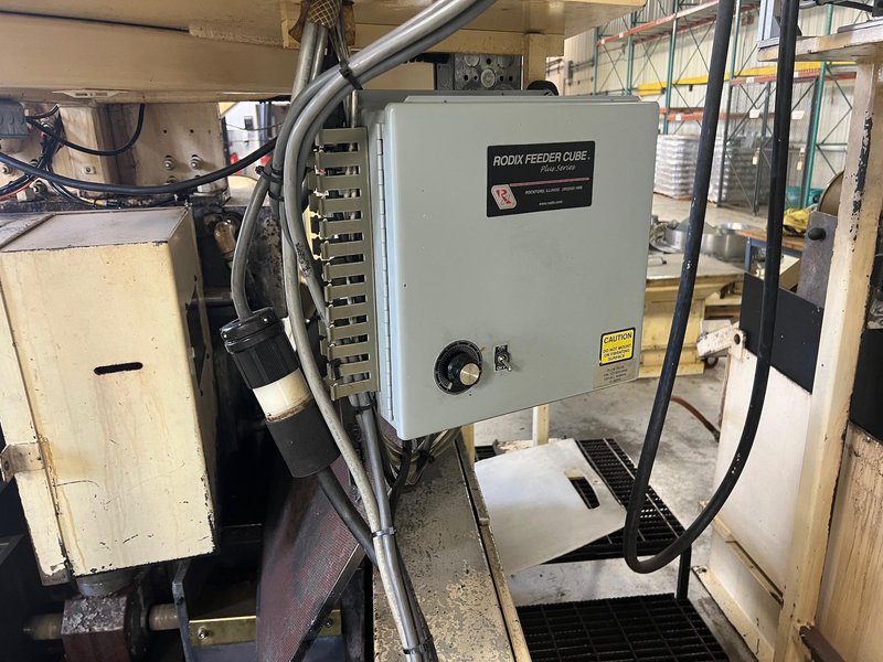 Nutap Model MAS-14V Twin Spindle High Speed Bent Shank Tapper