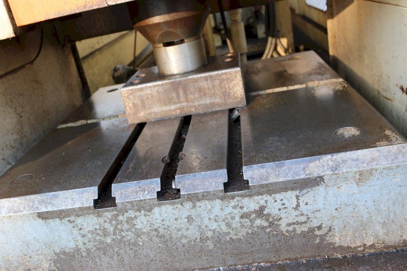 150 TON YAO SHENG MODEL TUVB-1J0P HYDRAULIC PRESS: STOCK 68629