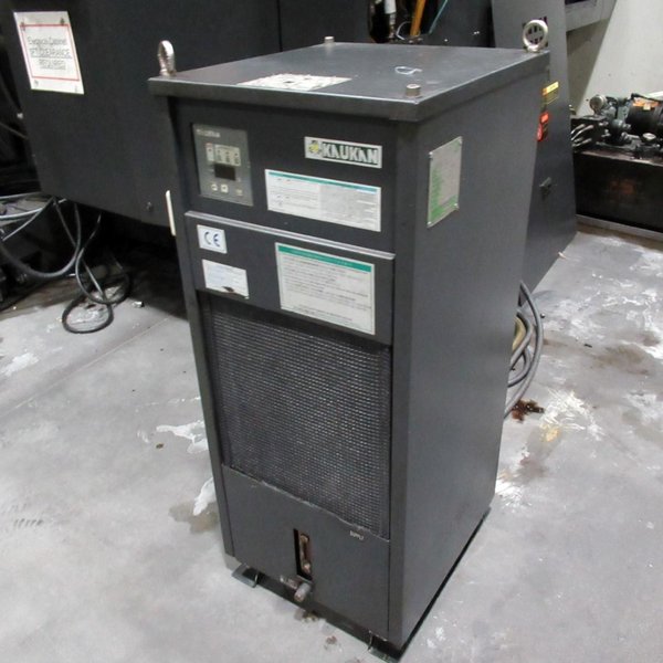 Doosan VC-500 Vertical Machining Center