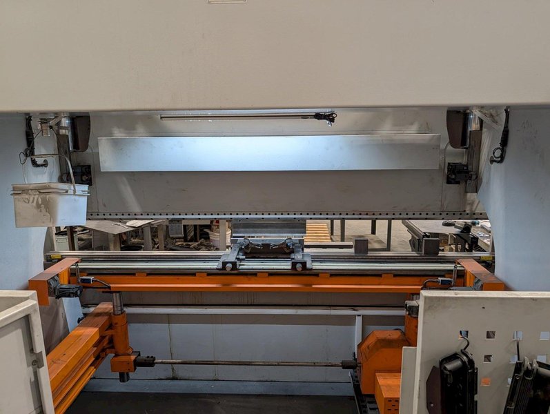 Ermak Speed-Bend Pro 10×149 CNC Hydraulic Press Brake, 2015 –  4-Axis Backgauge, Wila Hydraulic Clamping, ER90 Plus Control