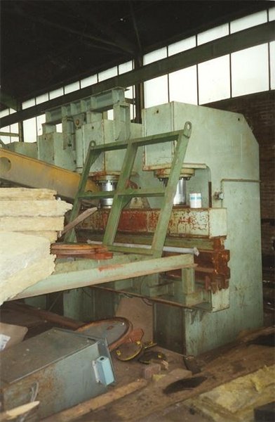 Bakker - 1500 ton x 12 meter