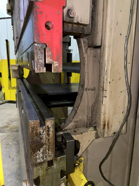 90 TON X 8&#039; CINCINNATI MODEL 90FMIIx6 HYDRAULIC PRESS BRAKE: STOCK #15768