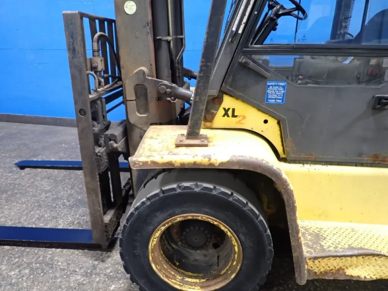 HYSTER 14,950 LBS DIESEL FORKLIFT  -  H155XL2