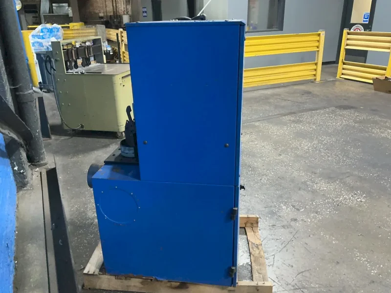 DONALDSON 21.5” X 28” X 5” DUST COLLECTOR  -  VS 550