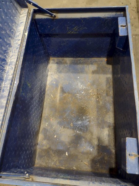 61&quot; X 31&quot; x 39&quot; BLUE STEEL PORTABLE JOB BOX: STOCK 20055