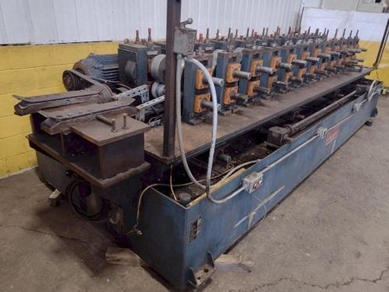 12 STAND X 2.5&quot; ARDCOR/ROLL KRAFT MODEL F-10 ADJUSTABLE WIDTH STUD ROLLFORMER