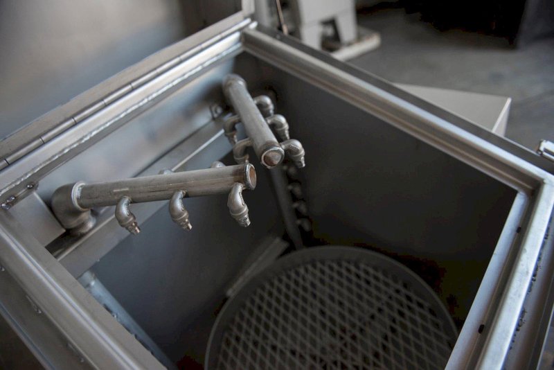 New Almco RTW-20E-FDM Top Loading Turntable Parts Washer, 2021 – w/ 1 year warranty