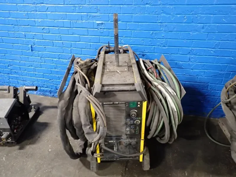 Esab Welder - Warrior 500 Cc/cv