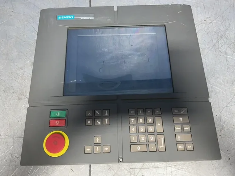 SIEMENS ACRAMATIC 2100 CNC CONTROL PANEL   -  3-424-2202A