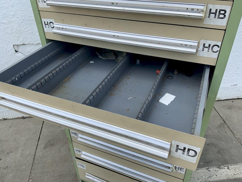 10 DRAWER VIDMAR CABINET: STOCK #81358