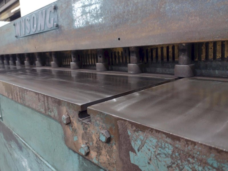 10' X 16 GAUGE WYSONG MODEL #A-120-HD MECHANICAL PNEUMATIC AIR POWER SHEAR: STOCK #18736